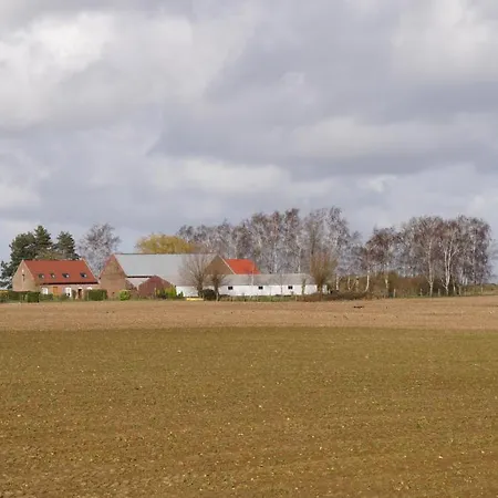 Sur La Route Des Monts Bailleul (Nord)